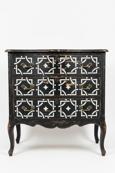 Cassettiera Shabby Chic con Stencil Bianco